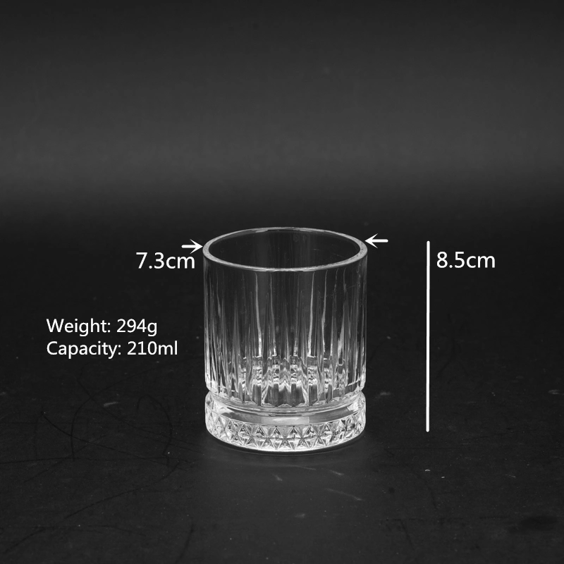 Heavy Base Crystal Decorative Glassware Round Whiskey Glass Cup for Bar